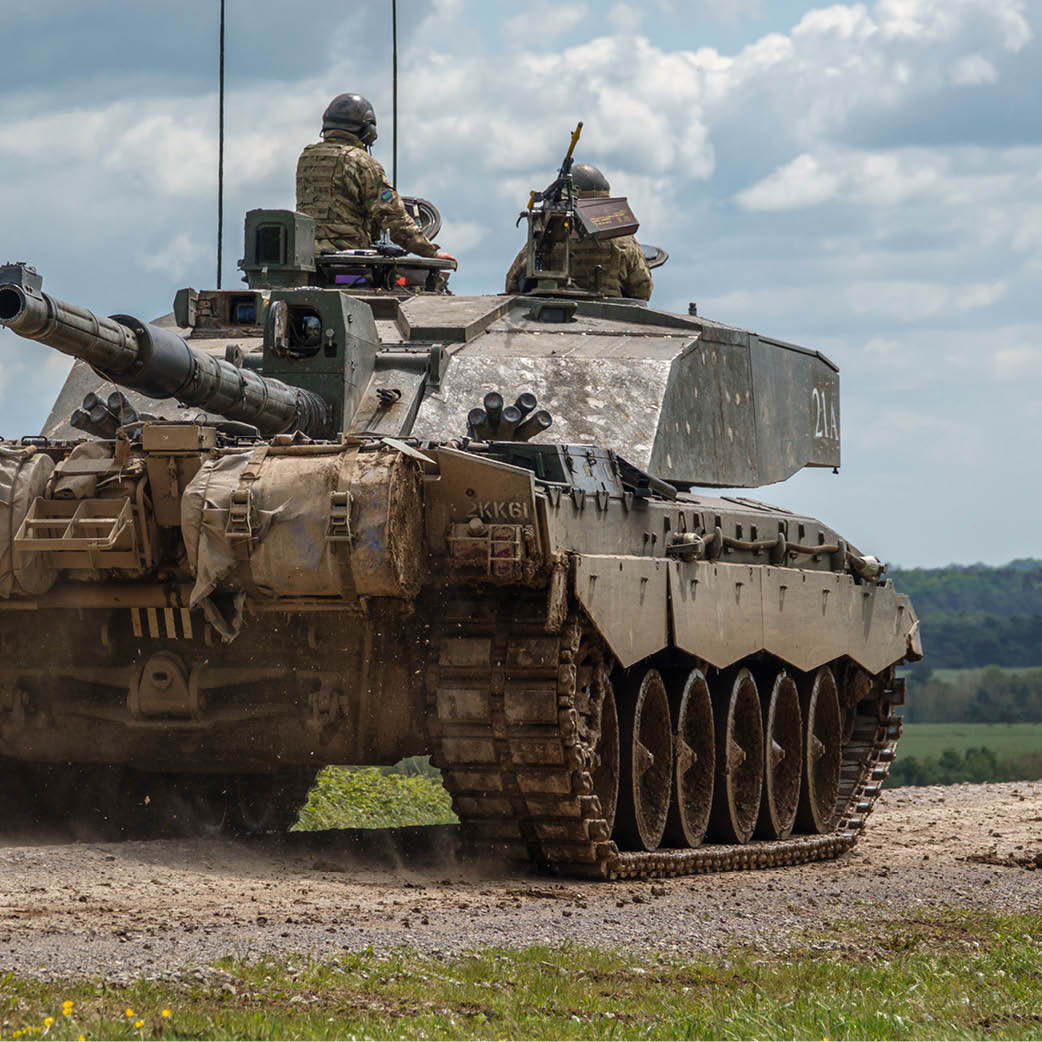 Application - defence Engineering guide: carbon-carbon vs high-carbon steel brake discs for high-energy braking - Application defence