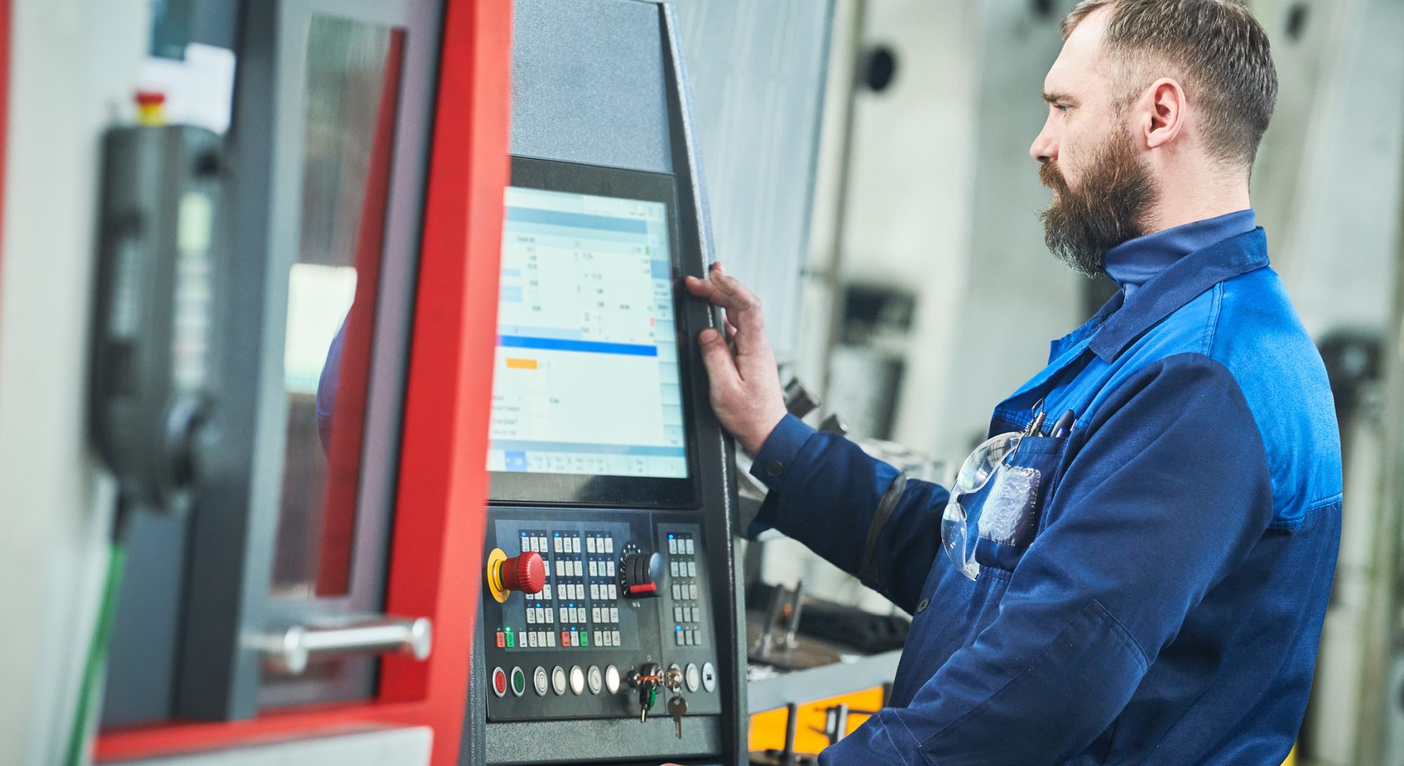 AS9100 and ISO 9001 in practice for aerospace and defence machining - WYKEN WEB AS9100 and ISO 9001 08269
